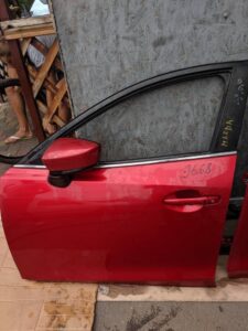 Dveri perednie L Mazda 3 BM BJZ05902XC Dveri perednie L Mazda 3 BM BJZ05902XC