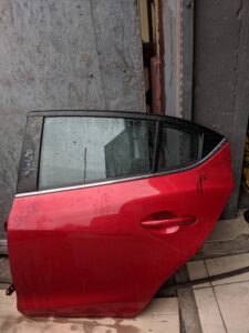 Dveri zadnie levie Mazda 3 BM BJZ07302XD Dveri zadnie levie Mazda 3 BM BJZ07302XD