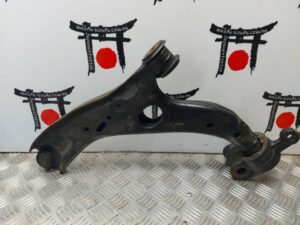 Richag podveski peredej R Mazda 3 BM BPN734300A Richag podveski peredej R Mazda 3 BM BPN734300A